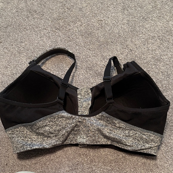 Victoria's Secret Zipper Sports Bra - Picture 3 of 8